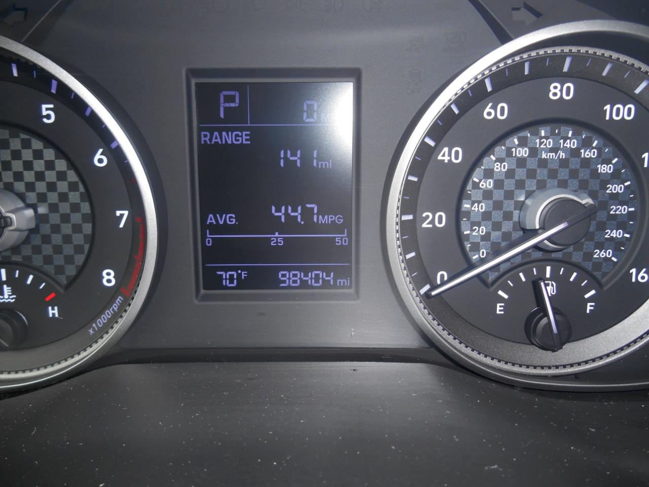 Hyundai Elantra SE 6AT 2019