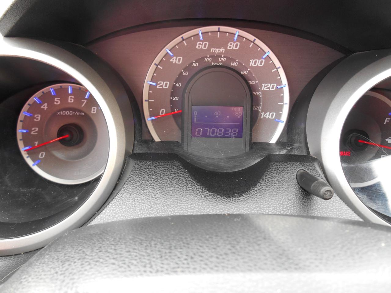 Honda Fit Sport 5-Speed MT 2010