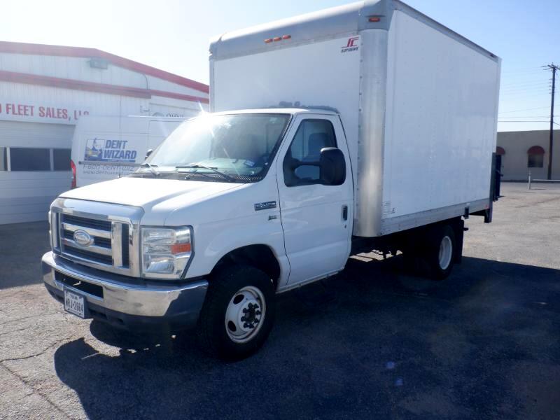 Ford Econoline E-350 Super Duty 2014