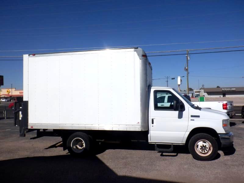 Ford Econoline E-350 Super Duty 2014