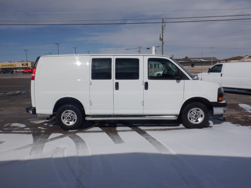 GMC Savana G2500 Cargo 2024