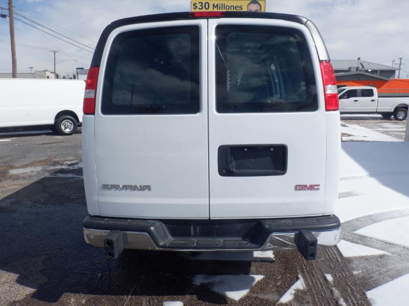 GMC Savana G2500 Cargo 2024
