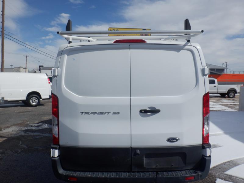 Ford Transit 150 Van Low Roof w/Sliding Pass. 130-in. WB 2022