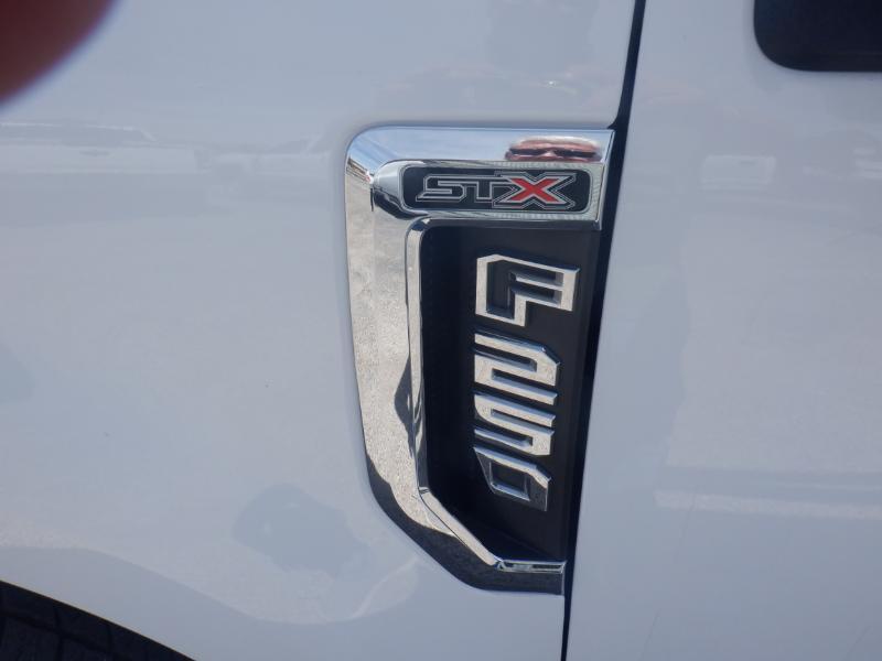 Ford F-250 SD XL SuperCab Long Bed 2WD 2021