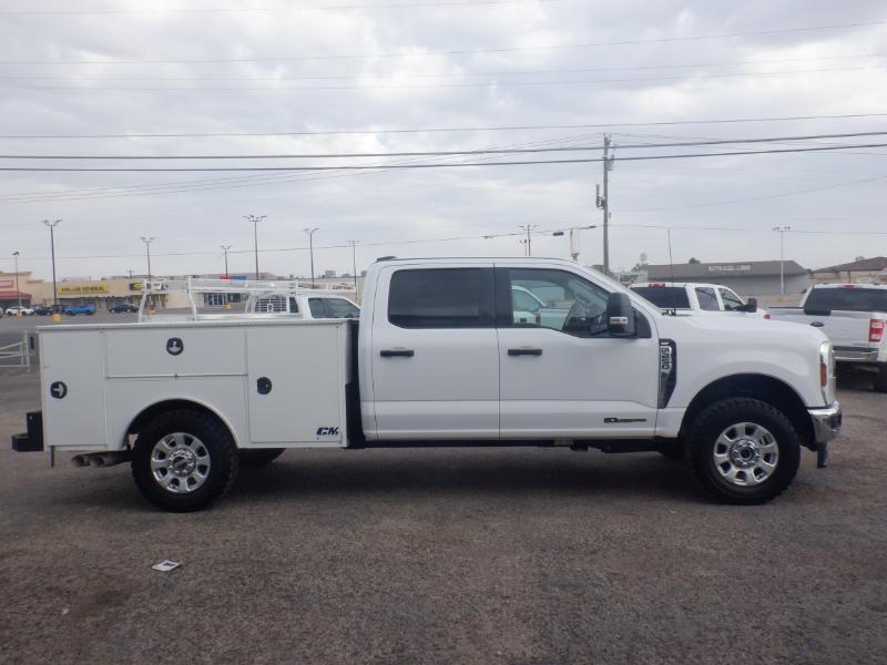 Ford F-250 SD XLT Crew Cab 4WD 2024
