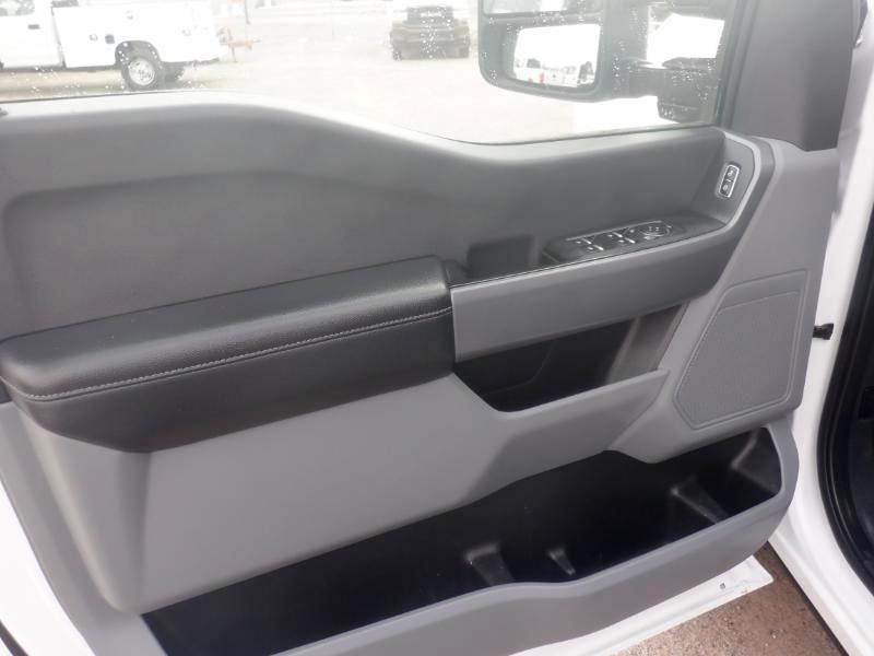 Ford F-250 SD XLT Crew Cab 4WD 2024