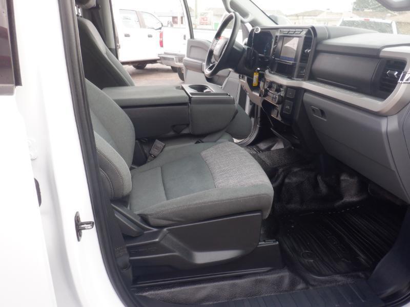 Ford F-250 SD XLT Crew Cab 4WD 2024