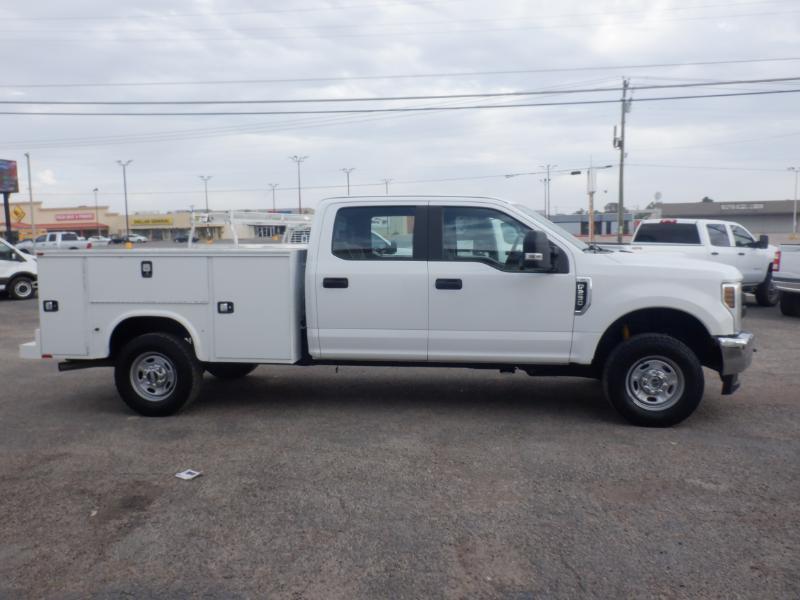 Ford F-250 SD XL Crew Cab 4WD 2018