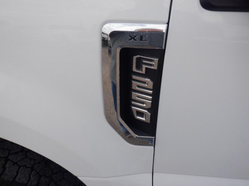Ford F-250 SD XL Crew Cab 4WD 2018