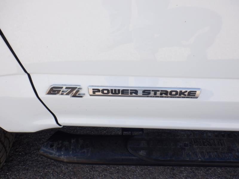 Ford F-250 SD XL Crew Cab 4WD 2022