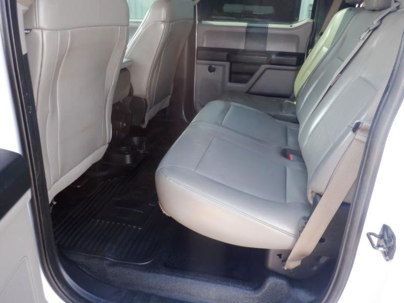 Ford F-550 Crew Cab DRW 4WD 2017