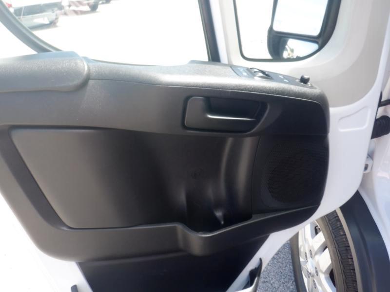 RAM Promaster 1500 High Roof Tradesman 136-in. WB 2017