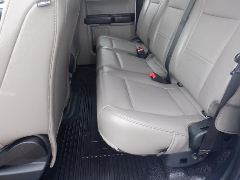 Ford F-350 SD XL SuperCab Long Bed 4WD DRW 2020