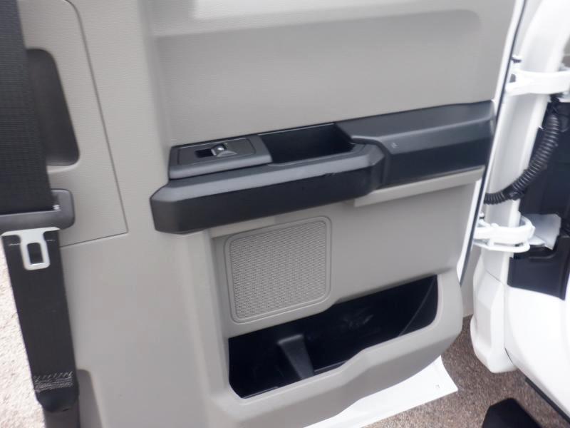 Ford F-350 SD XL SuperCab Long Bed 4WD DRW 2020