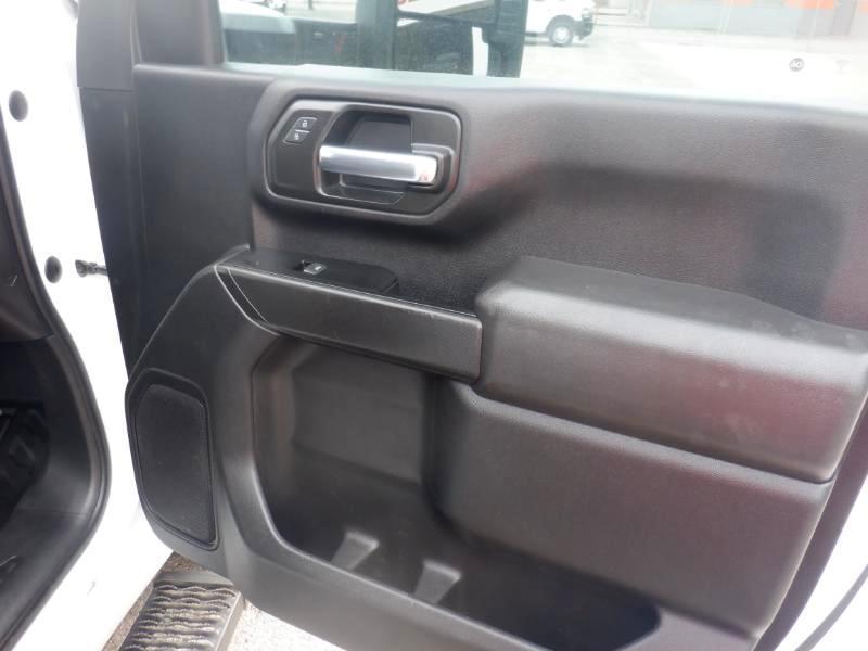 Chevrolet Silverado 3500HD Work Truck Crew Cab 4WD 2022