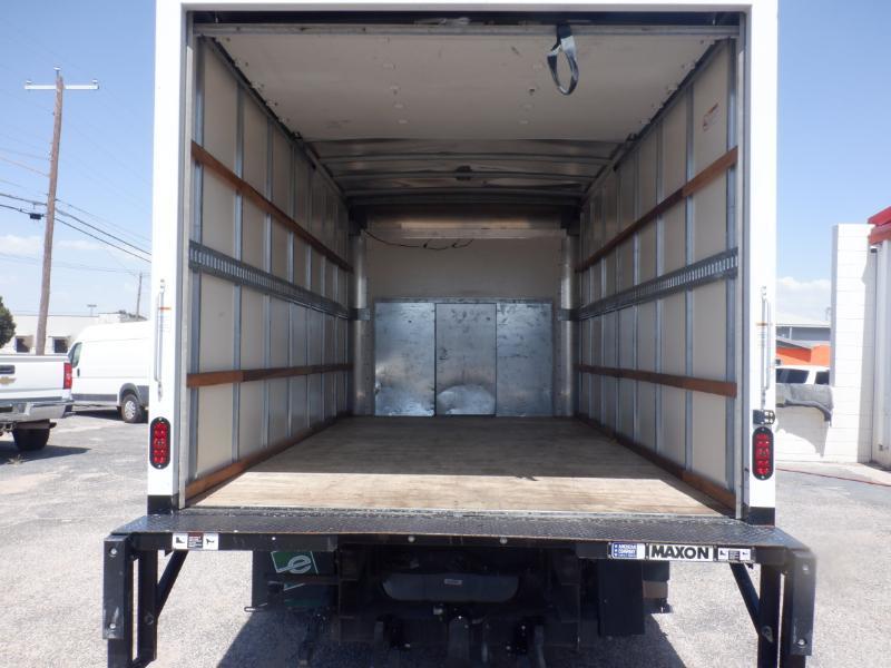 Ford Econoline E-350 Super Duty 2024