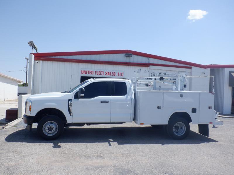 Ford F-350 SD XL SuperCab Long Bed 4WD DRW 2024