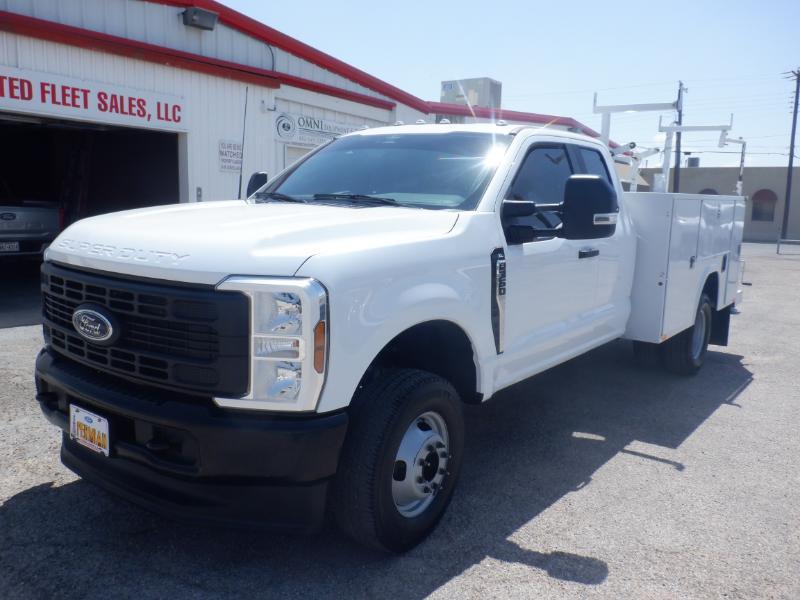 Ford F-350 SD XL SuperCab Long Bed 4WD DRW 2024