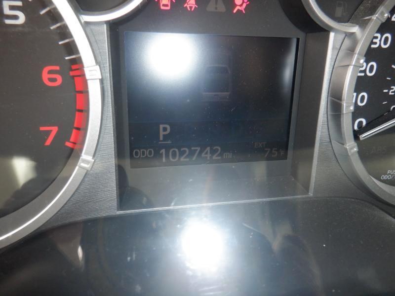 Toyota Tundra SR5 5.7L V8 FFV CrewMax 4WD 2016