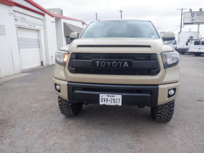 Toyota Tundra SR5 5.7L V8 FFV CrewMax 4WD 2016