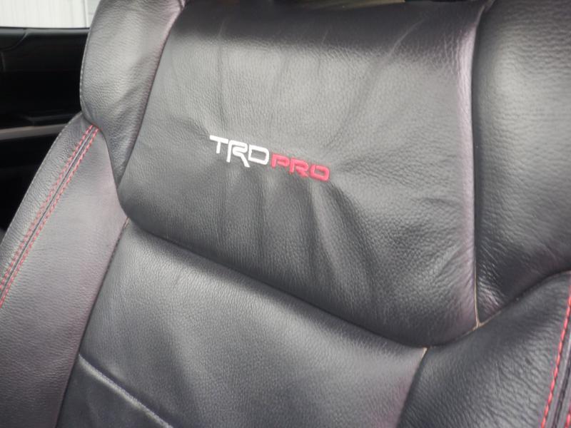 Toyota Tundra SR5 5.7L V8 FFV CrewMax 4WD 2016