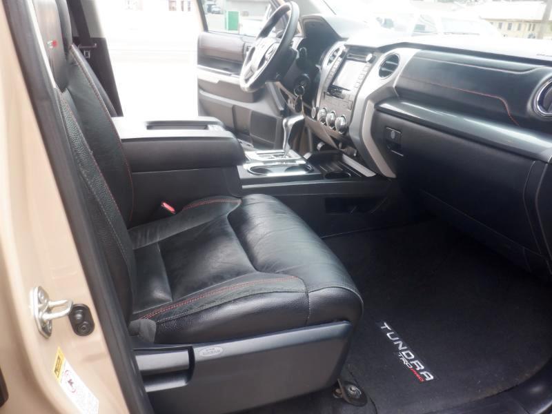 Toyota Tundra SR5 5.7L V8 FFV CrewMax 4WD 2016
