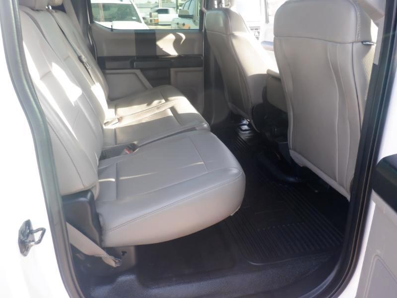 Ford F-350 SD XL Crew Cab 4WD DRW 2017