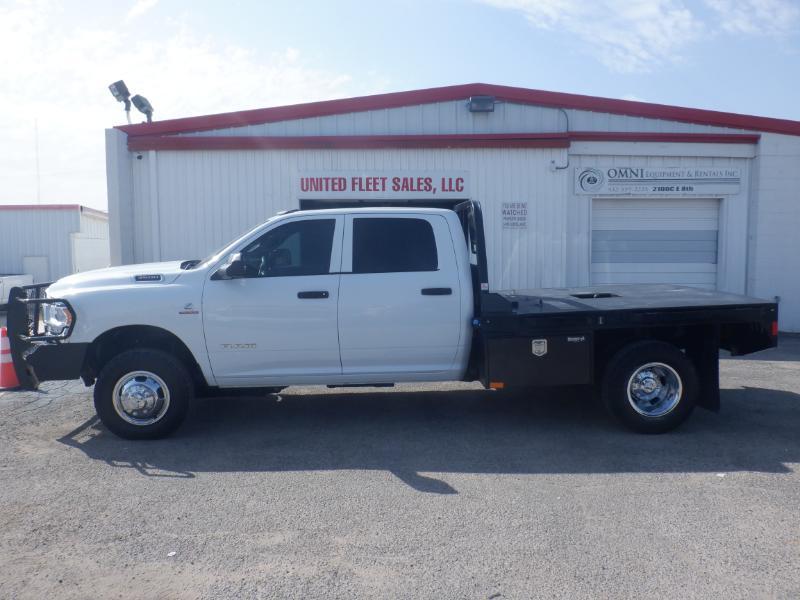 RAM 3500 Tradesman Crew Cab 4WD DRW 2022