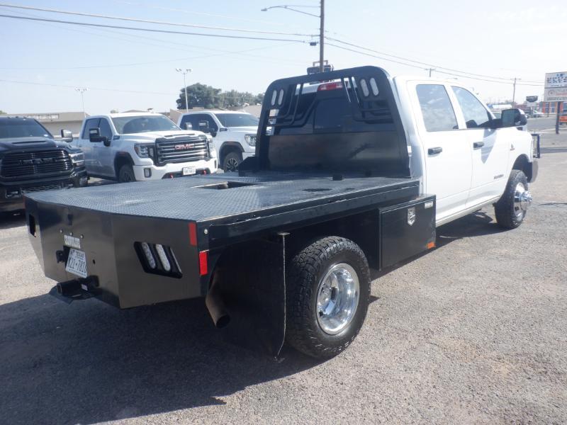 RAM 3500 Tradesman Crew Cab 4WD DRW 2022
