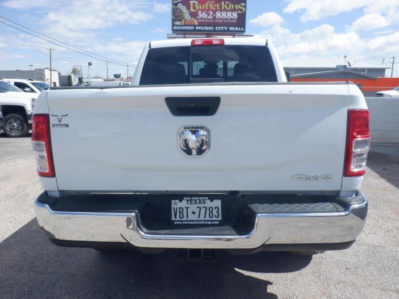RAM 2500 Tradesman Crew Cab SWB 4WD 2024