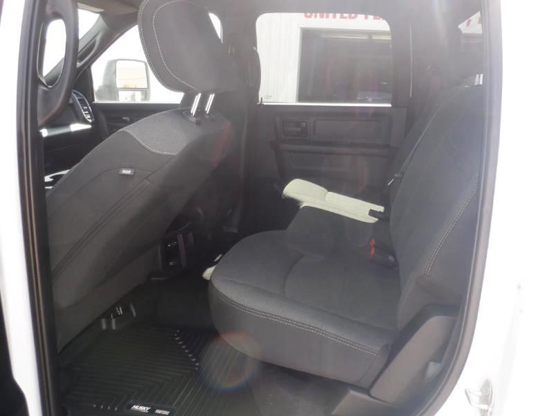 RAM 2500 Tradesman Crew Cab SWB 4WD 2024