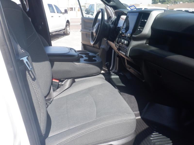 RAM 2500 Tradesman Crew Cab SWB 4WD 2024