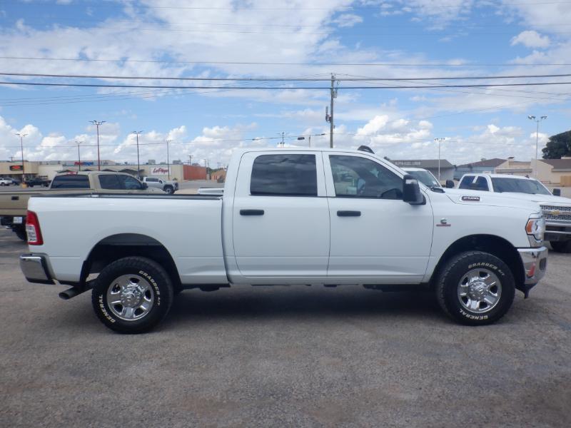 RAM 2500 Tradesman Crew Cab SWB 4WD 2023