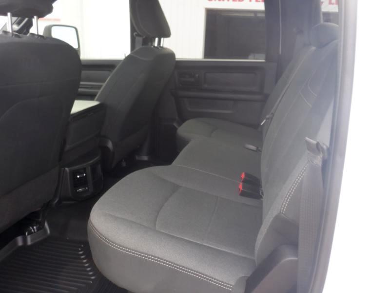 RAM 2500 Tradesman Crew Cab SWB 4WD 2023
