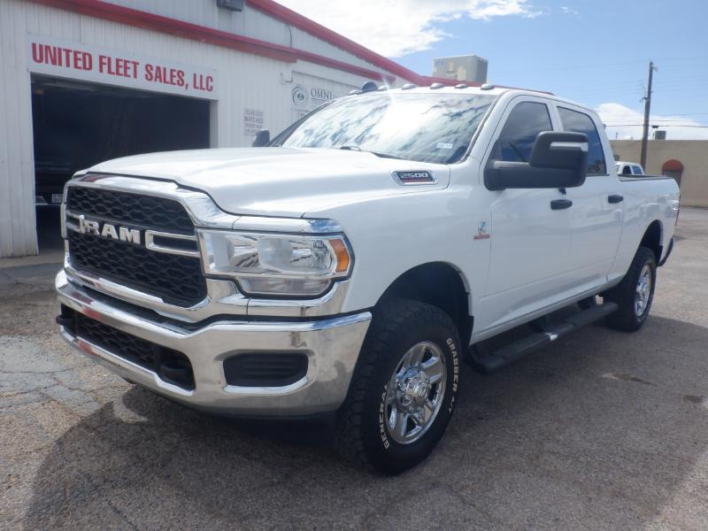 RAM 2500 Tradesman Crew Cab SWB 4WD 2023