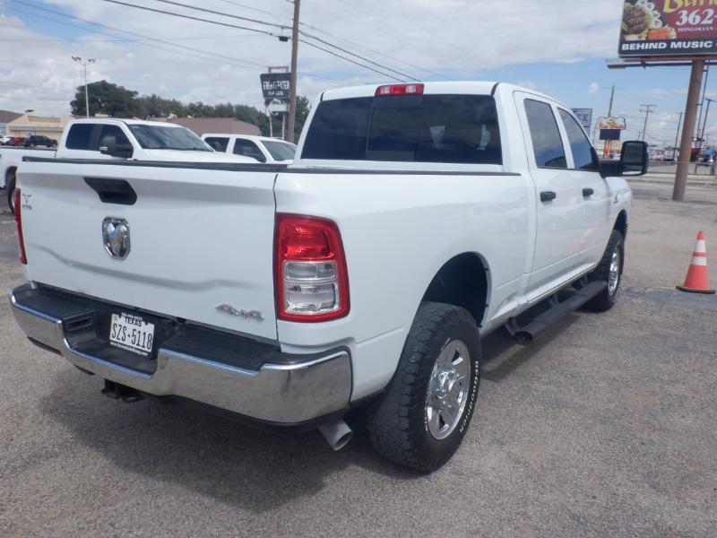 RAM 2500 Tradesman Crew Cab SWB 4WD 2023
