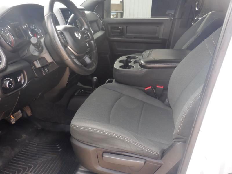 RAM 2500 Tradesman Crew Cab SWB 4WD 2023