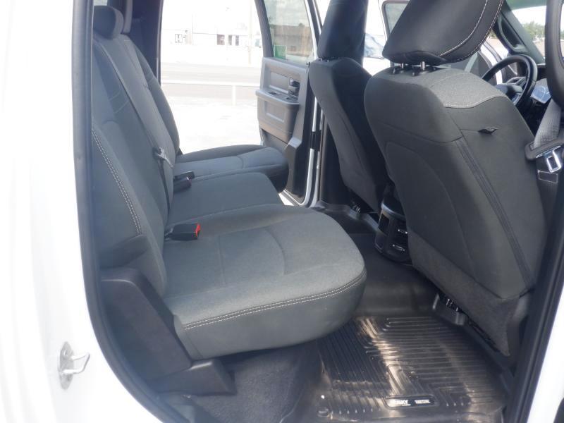 RAM 2500 Tradesman Crew Cab SWB 4WD 2023