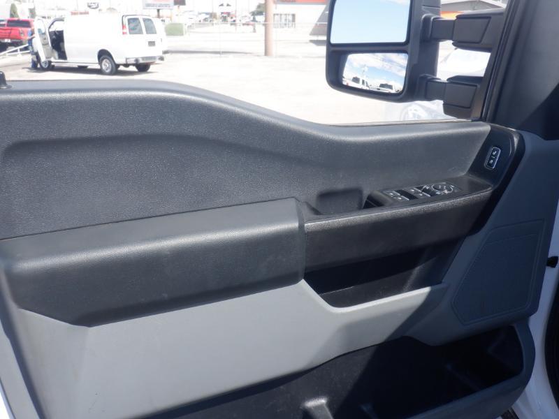 Ford F-250 SD XL Crew Cab 4WD 2023