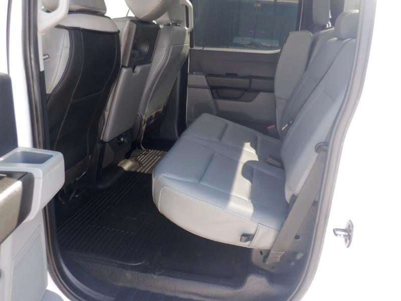 Ford F-250 SD XL Crew Cab 4WD 2023