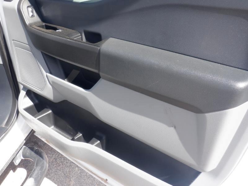 Ford F-250 SD XL Crew Cab 4WD 2023