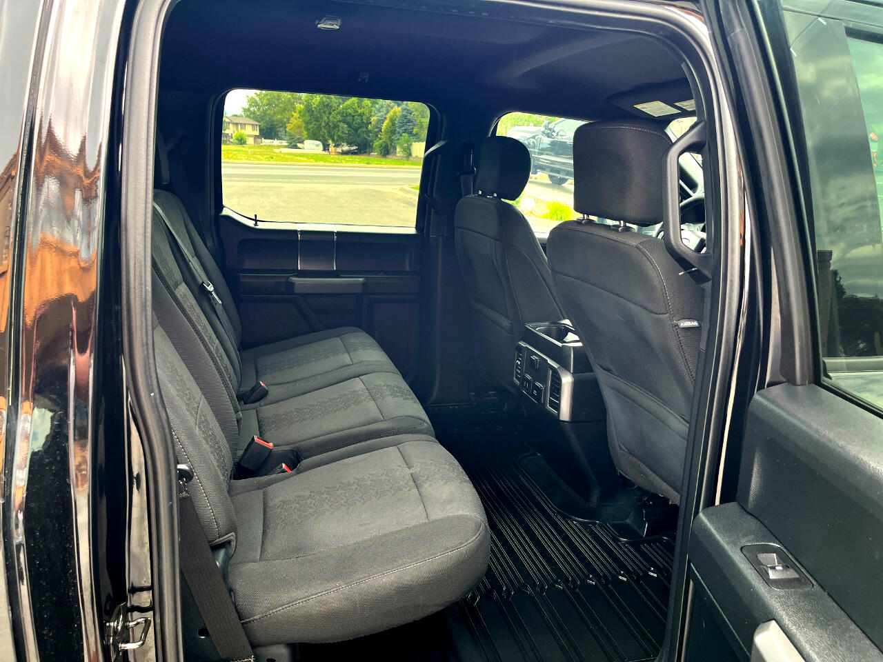 2018 Ford F-150 XLT photo 6