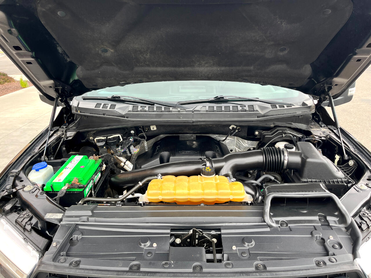 2018 Ford F-150 XLT photo 25