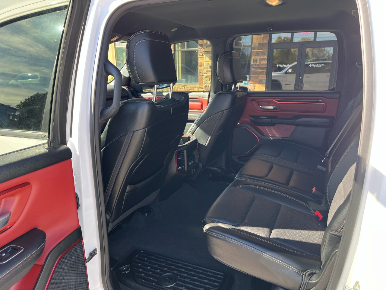 RAM 1500 Rebel 4x4 Crew Cab 5'7" Box 2022 RAM 1500 Rebel 4x4 Crew Cab 5'7" Box 2022