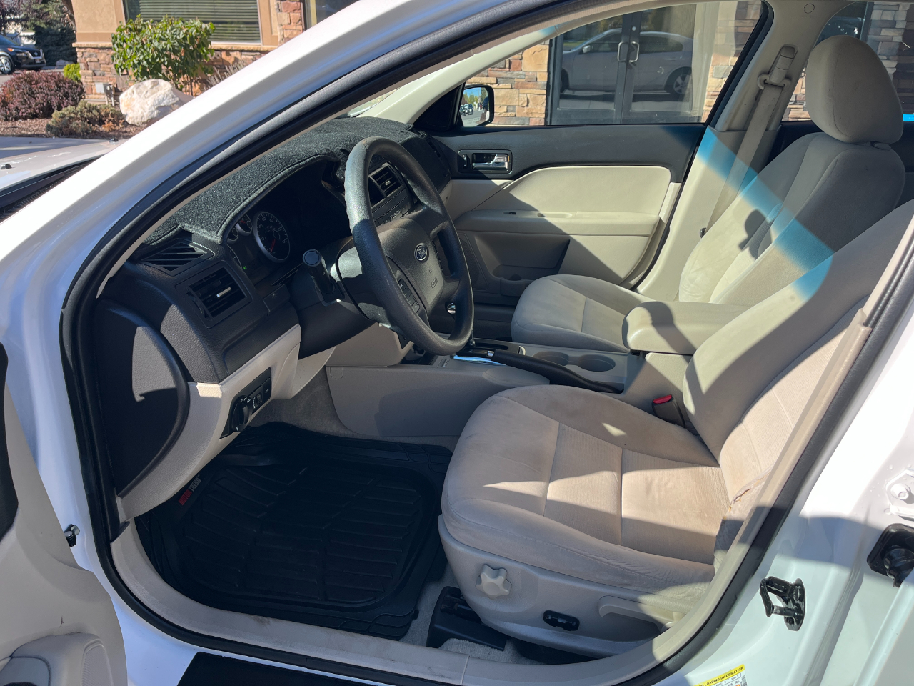Ford Fusion 4dr Sdn V6 SE AWD 2009 Ford Fusion 4dr Sdn V6 SE AWD 2009