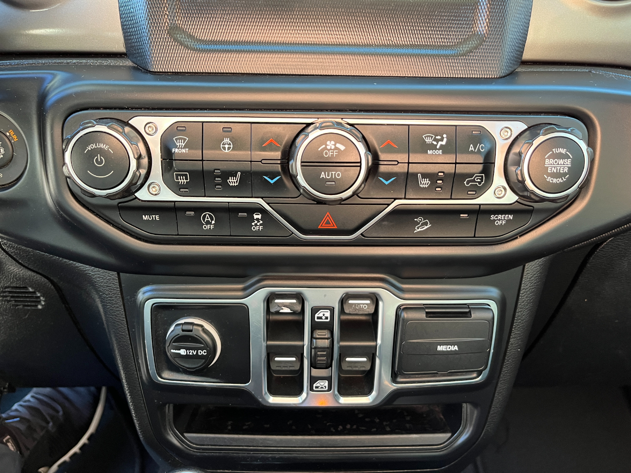 Jeep Wrangler Unlimited Sport S 4x4 2018 Jeep Wrangler Unlimited Sport S 4x4 2018