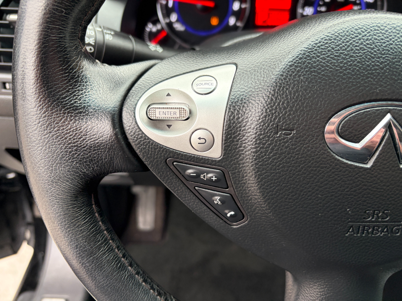 Infiniti FX35 RWD 4dr 2011