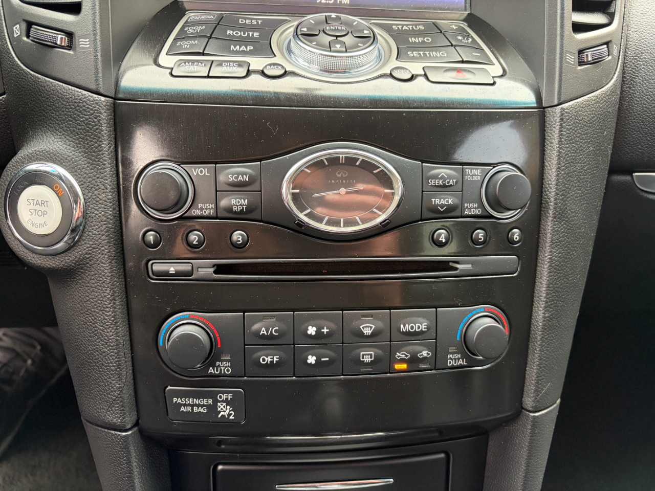 Infiniti FX35 RWD 4dr 2011