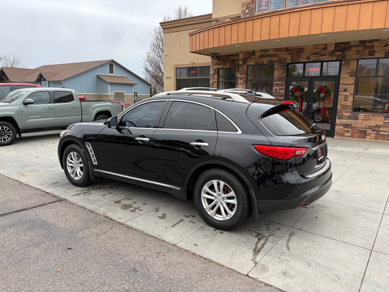 Infiniti FX35 RWD 4dr 2011