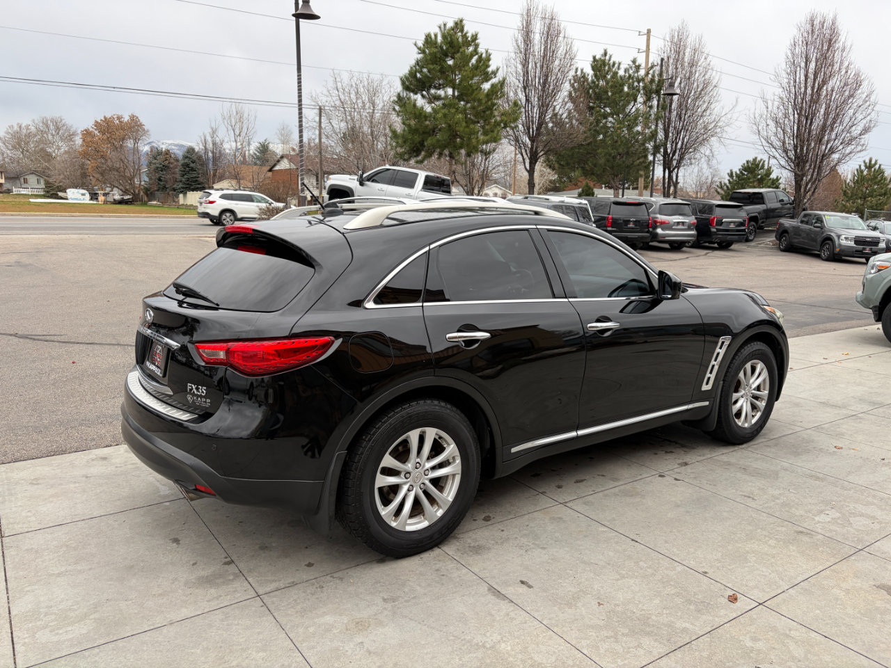 Infiniti FX35 RWD 4dr 2011